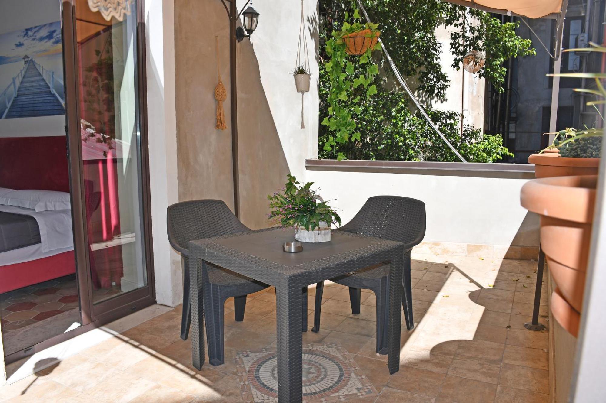 B&B Romeo Luxury Rooms CTA Exterior foto